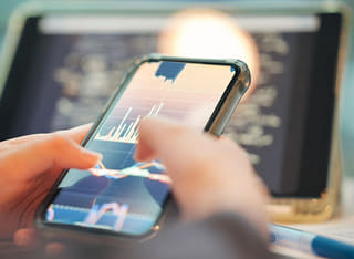 Investor reviewing the clear process for withdrawals and fund transfers
